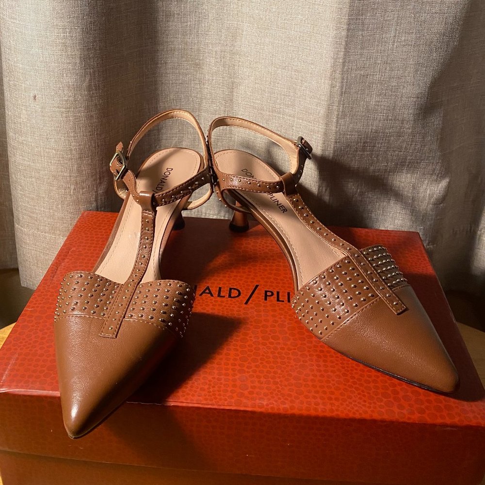 Donald Pliner Botti Saddle Calf Tan Heel, Size